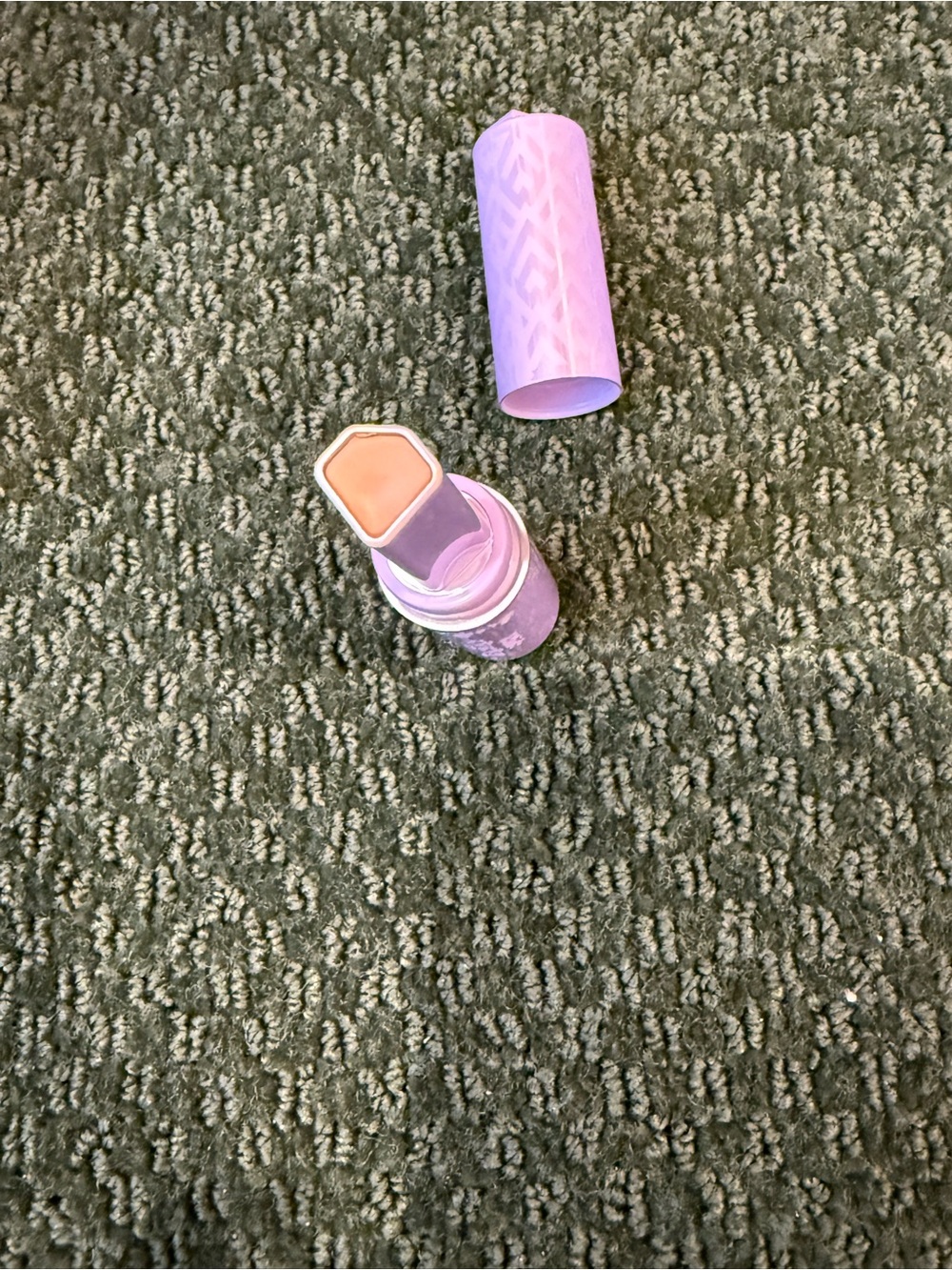 Tarte shape tape in tan deep sand with brush - Picture 6 of 10